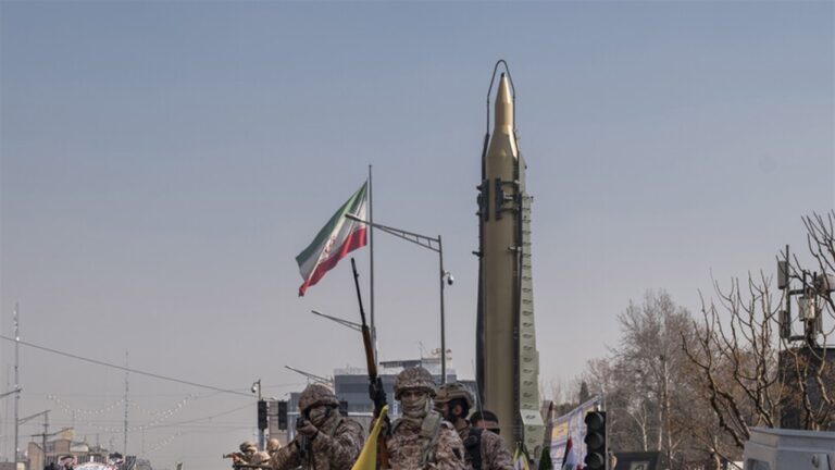 إيران تستهدف محطات استقبال الأقمار الصناعية لجيش الاحتلال