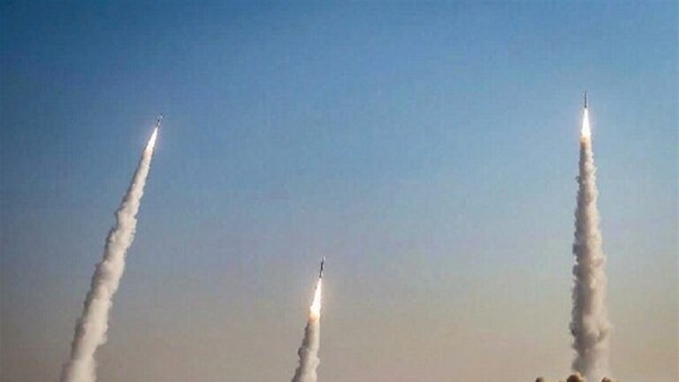 صواريخ إيرانية على شمال الأراضي المحتلة وحيفا