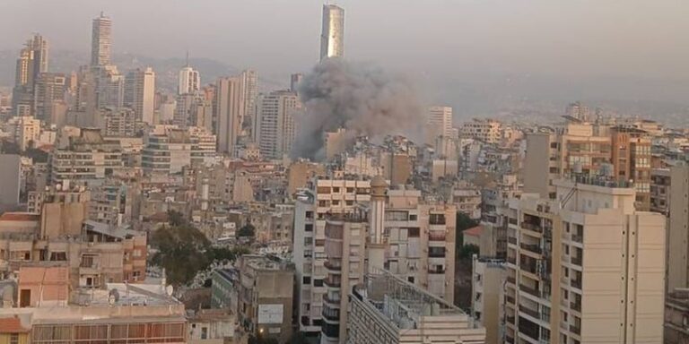 غارة على المبنى المهدد في الخندق الغميق (صور وفيديو)