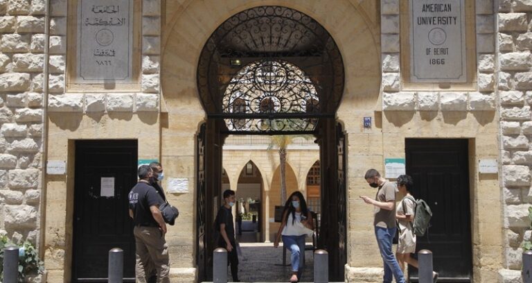 هل هدّد “الحرس الثوري” بقصف الجامعة الأميركية (AUB) واللبنانية ـ الأميركية (LAU) في لبنان؟