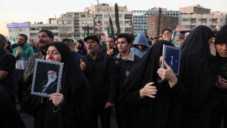 الاستخبارات الأميركية تعترف بتماسك النظام الإيراني