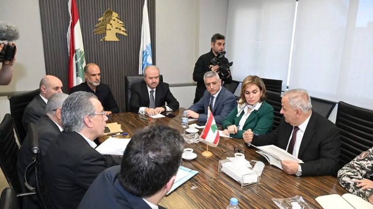 ورشة حكومية لتحديث المعابر الحدودية البرّية مع سوريا