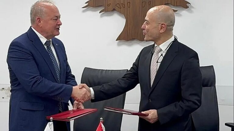 لبنان وروسيا يوقعان اتفاق إعفاء من التأشيرات لحاملي الجوازات الدبلوماسية والخاصة