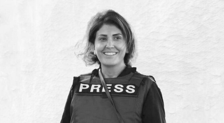 آمال خليل.. الشاهدة دائماً