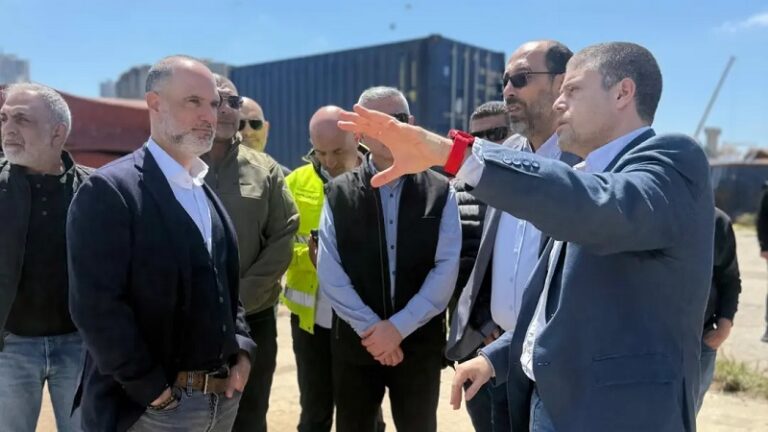 رسامني من المرفأ: مخزون الأمن الغذائي يكفي لمدة ثلاثة أشهر