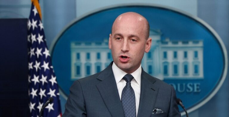 مستشار البيت الأبيض: واشنطن تسعى لتحقيق السلام والاستقرار.. ولكن!