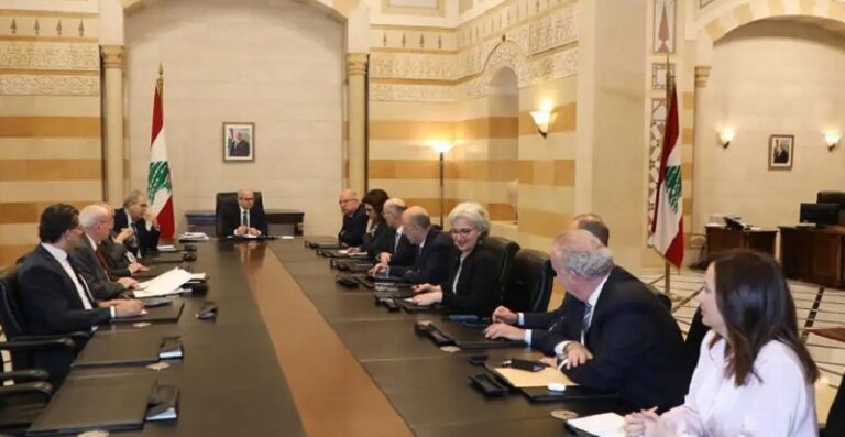 سلام عرض مع الوزراء التطورات الميدانية والتعزيزات الأمنية والجهود الإيوائية والإغاثية