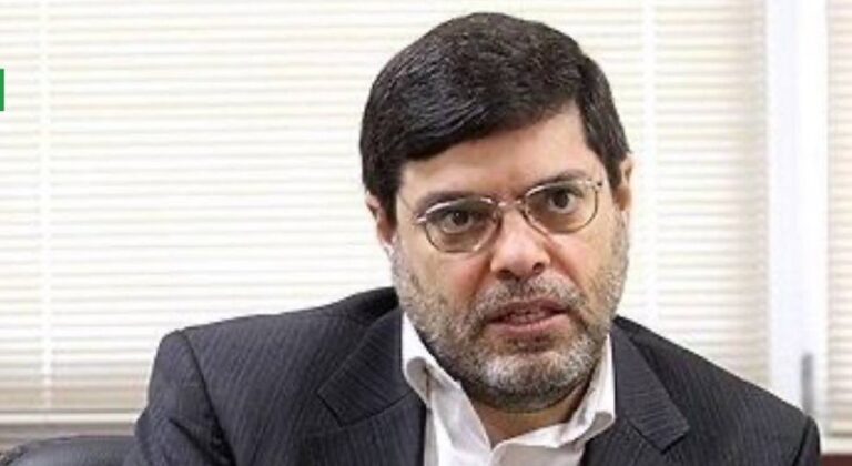 إيران تحذّر من استمرار استهداف لبنان: سيُقابل بقصف مواقع محددة!