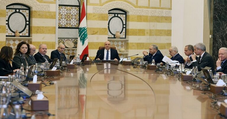 جلسة حكومية هادئة بلا تعيينات