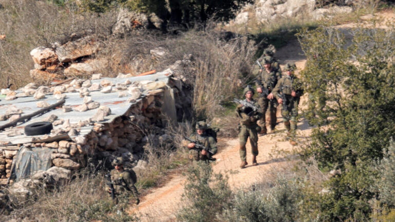 الاحتلال يتوغل من دبين والمقاومة تتصدى