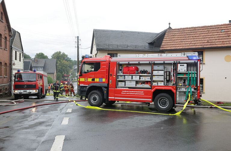 5 إصابات بحريق داخل مجمع للاجئين والمشردين في ألمانيا