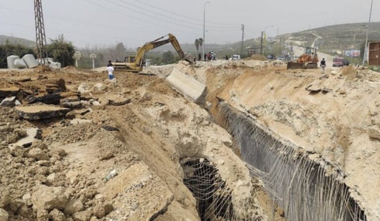 فتح أوتوستراد برج رحال أمام حركة العبور (فيديو)