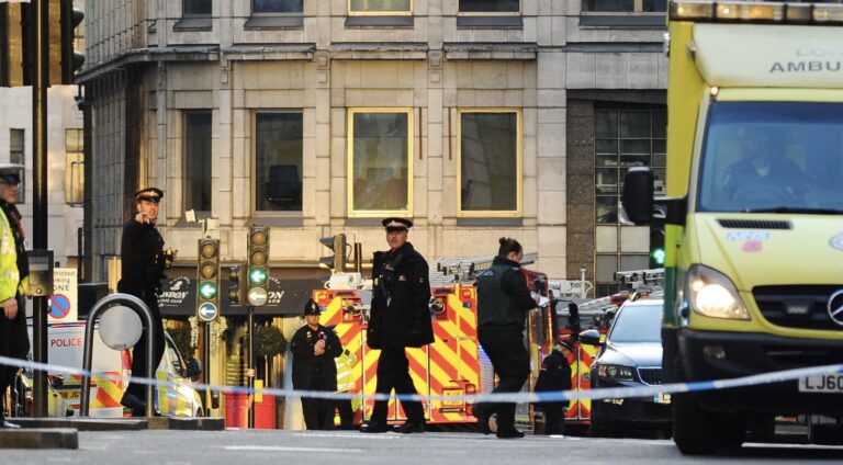 إصابتان بعد عملية طعن بحي يهودي في لندن! (فيديو)