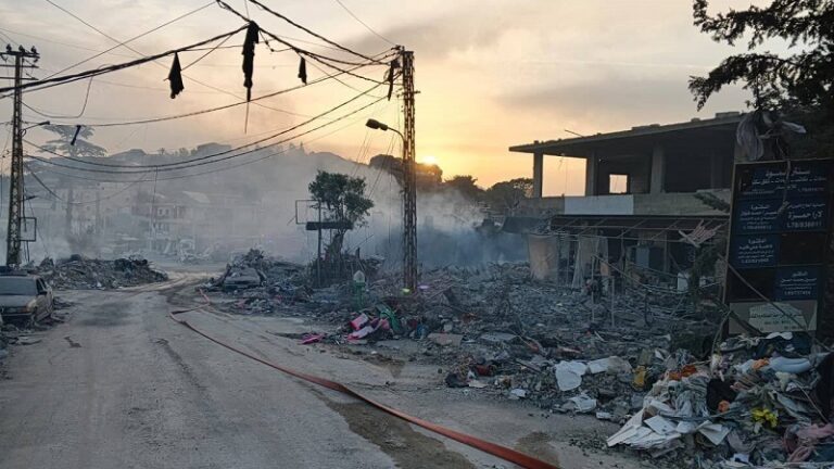 بالفيديو والصور – آثار القصف في محيط مستشفى تبنين الحكومي