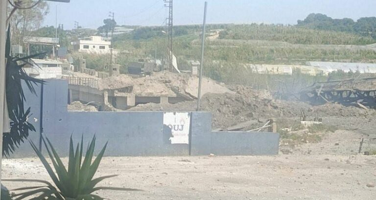 إعادة فتح جسر القاسمية.. وعبور الأهالي عبر جسر طرفلسيه (فيديو)